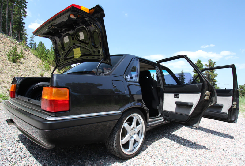 Illustration for article titled Could This 1987 Audi 4000 Really Be Worth $25,000?